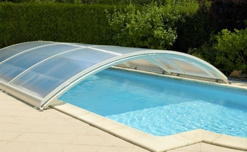 Abri de piscine