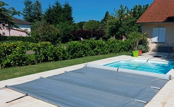 Couverture de piscine